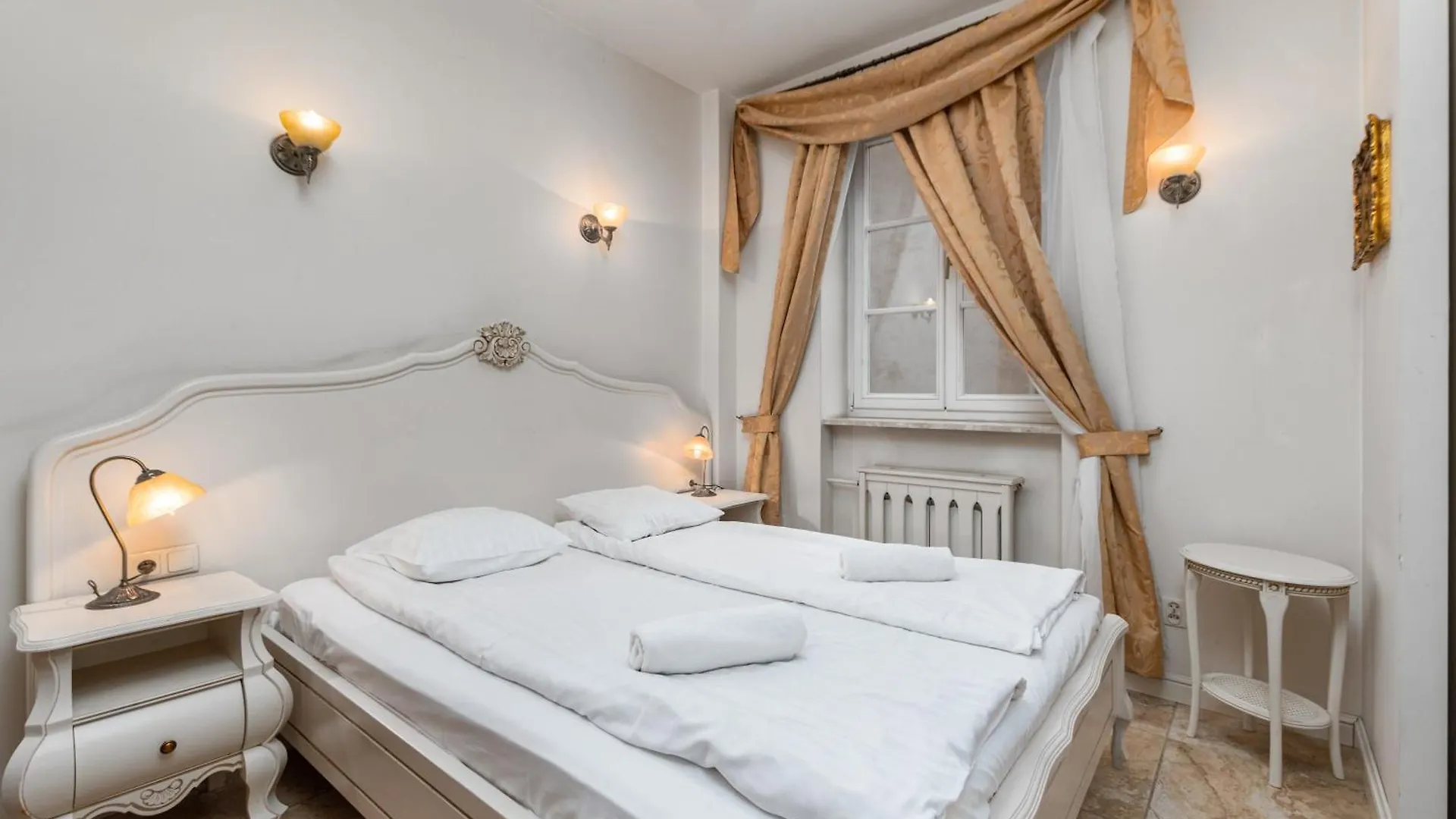Celna 2/4 By Homeprime Warsaw Apartment